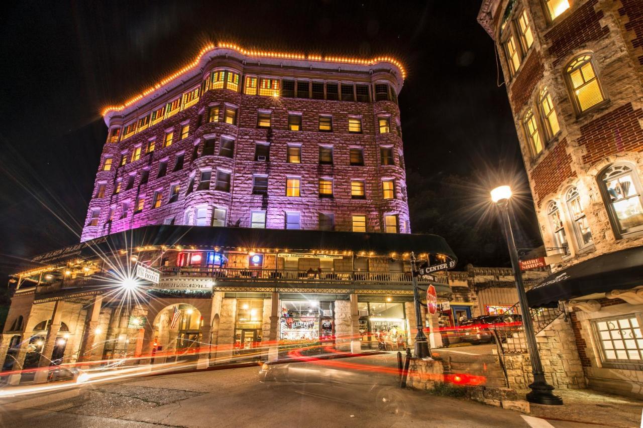 1905 Basin Park Hotel Юрека Спрингс Екстериор снимка